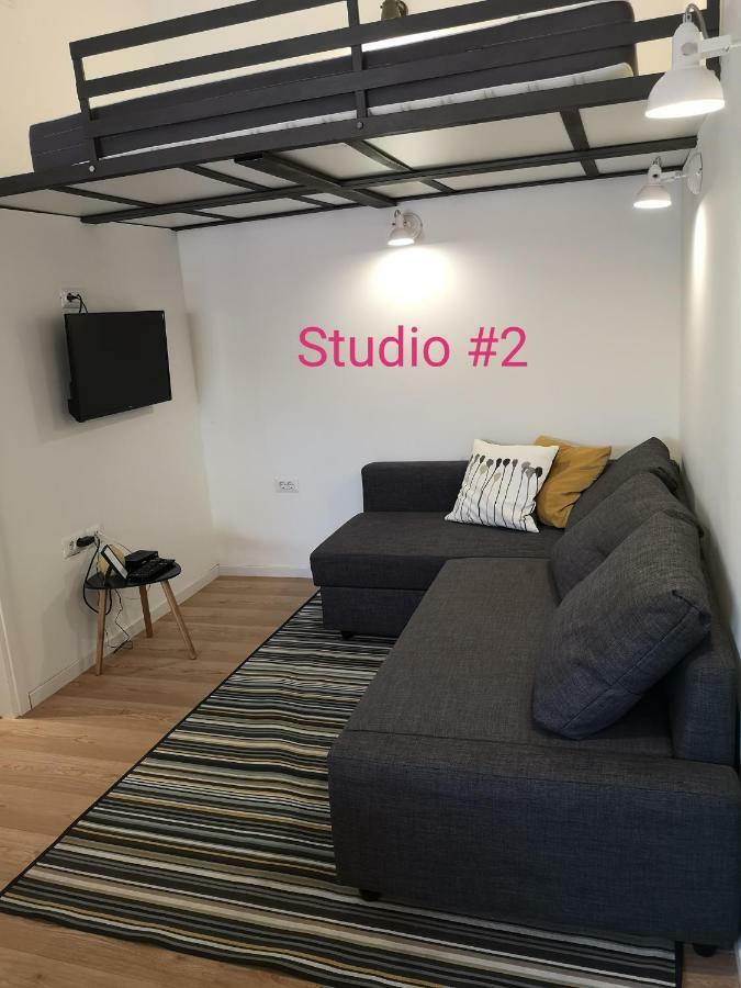 PUY Apartments Romy מראה חיצוני תמונה